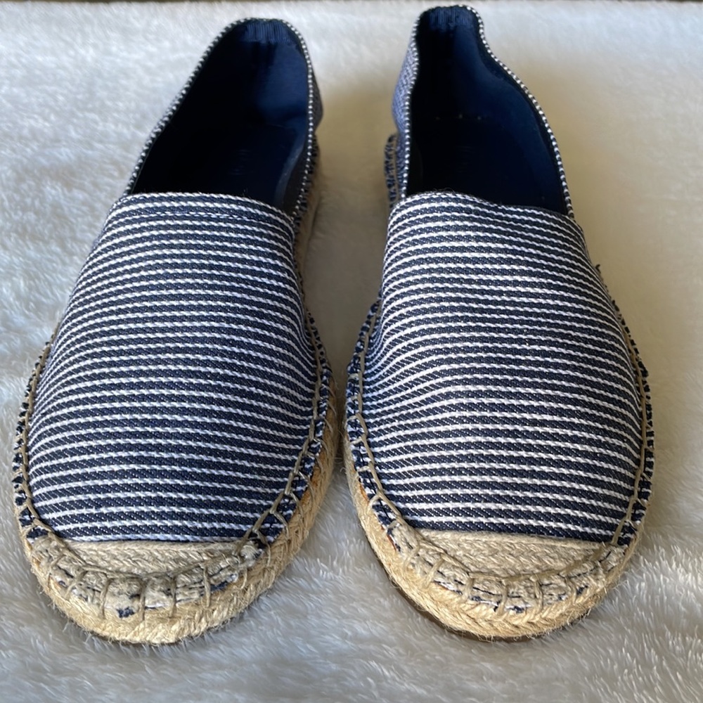 Urban Outfitters Canvas Navy Blue Striped Espadrilles Size 6